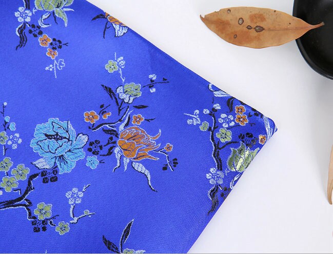 Floral Brocade Fabric: Silk Rayon Jacquard Damask, 35" Wide