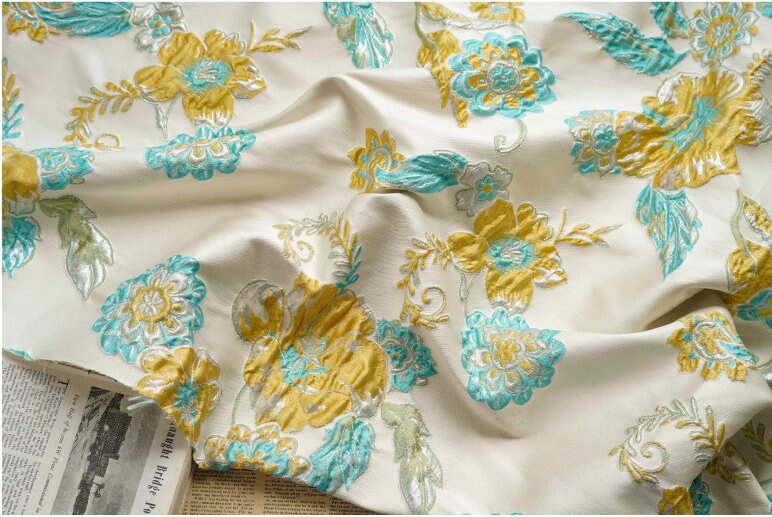 Retro Palace Brocade Fabric: 3D Jacquard Floral Upholstery, Costume Fabric