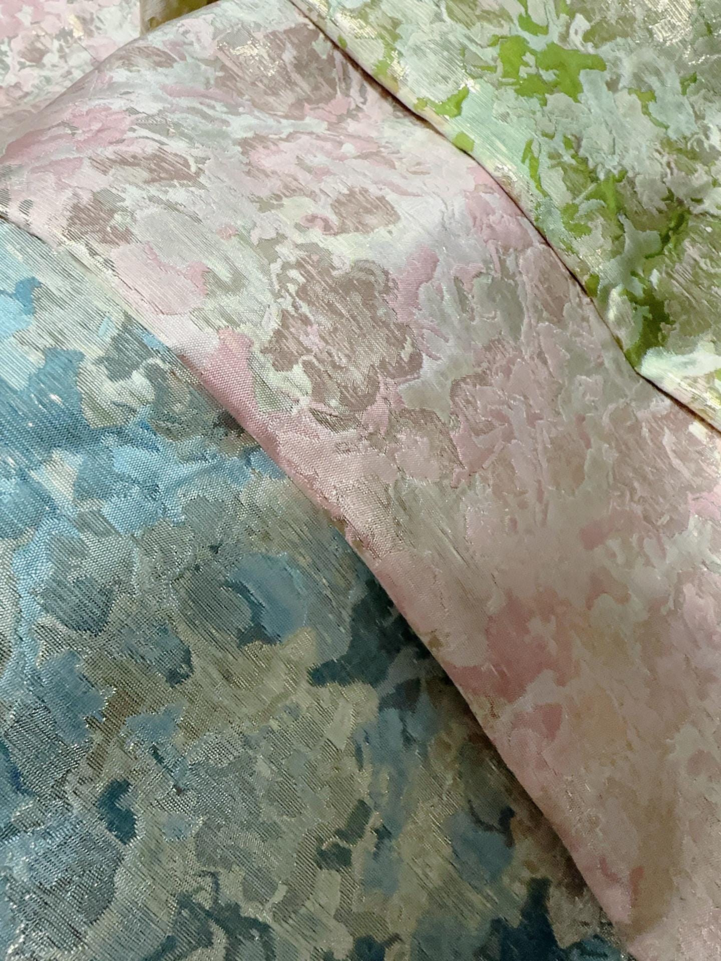 Gold Thread Jacquard Fabric ��� 3D Embossed Floral Texti" Wide