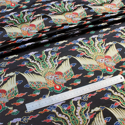 Tissu damassé jacquard Phoenix : mélange de soie et de rayonne rouge et noir
