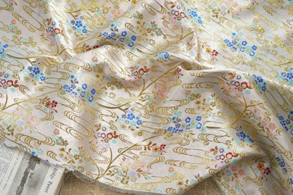 Gold Thread Jacquard Fabric: Retro Floral Upholstery, Costume, Decor