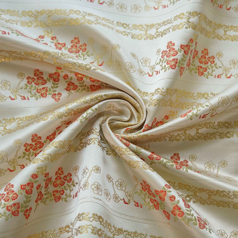 Gold Thread Jacquard Fabric: Retro Floral Upholstery, Costume, Decor