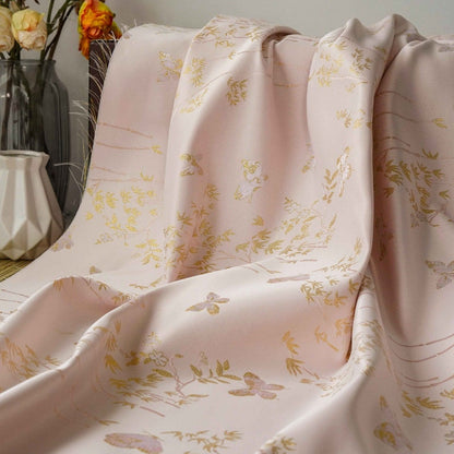 Tissu brocart papillon : Tissu kimono Nishijin à fil d'or (au mètre)