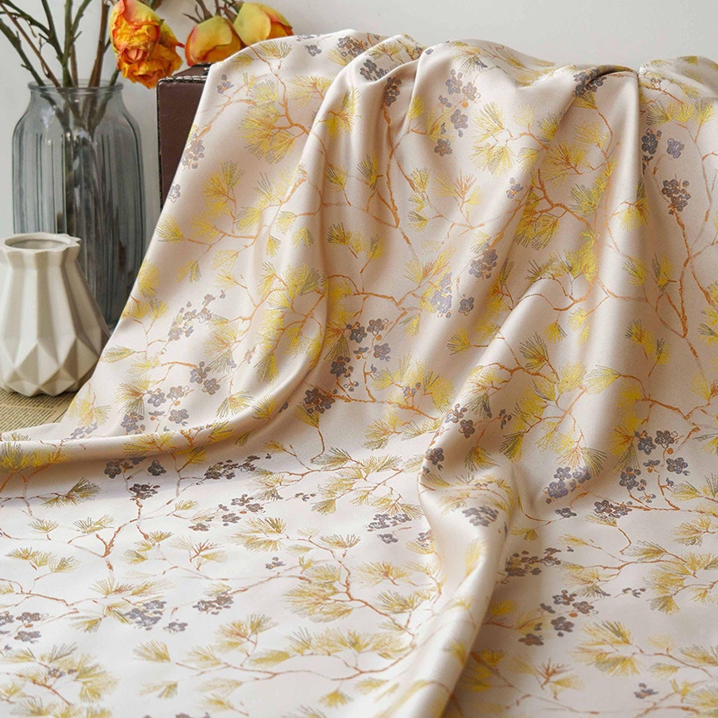 Tissu jacquard Palace : motif pin damassé, largeur 150 cm - au mètre