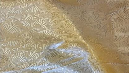 Tissu brocart jacquard coquillage japonais : mélange soie-rayonne, 75 cm de large