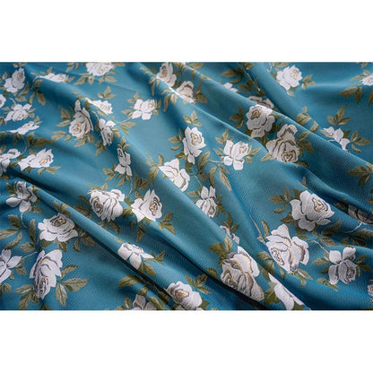 Tissu jacquard à motif floral bleu : tissu d'ameublement métallisé en relief, 160 cm de large