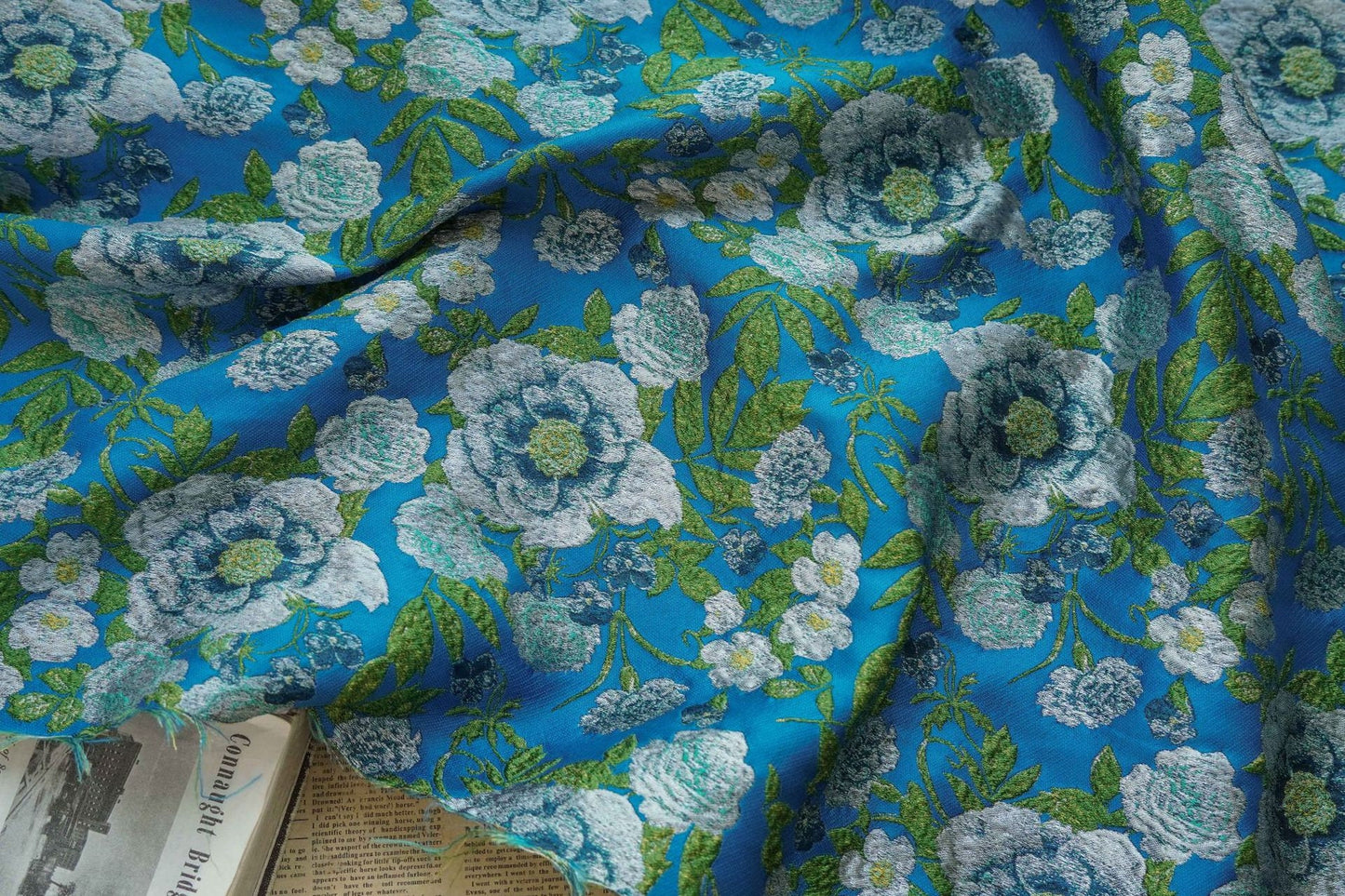 Floral Jacquard Fabric: Lurex Woven Upholstery, Prom Dress Sewing (54" W)