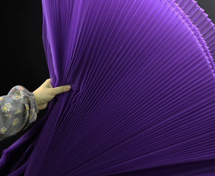 Pleated Organza Fabric: 63" Wide Stiff Designer Material