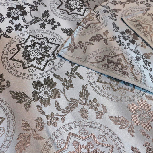 Tissu brocart jacquard à motifs floraux : rayonne de style sino-mongol (largeur : 75 cm)