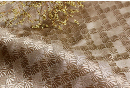 Tissu brocart jacquard coquillage japonais : mélange soie-rayonne, tissu d'ameublement