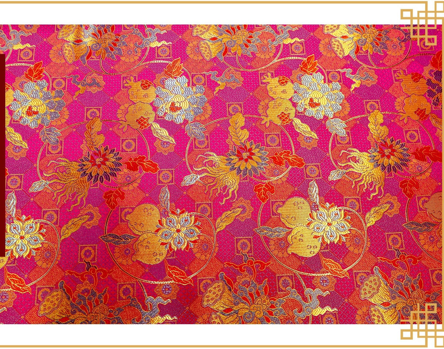 Tissu brocart de soie à motif grenade : rayonne pour ameublement, costumes et décoration (45 po de largeur, 1 mètre)