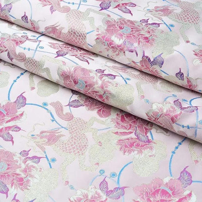 Tissu brocart de soie Kirin rose : Jacquard d'ameublement 59 po de large