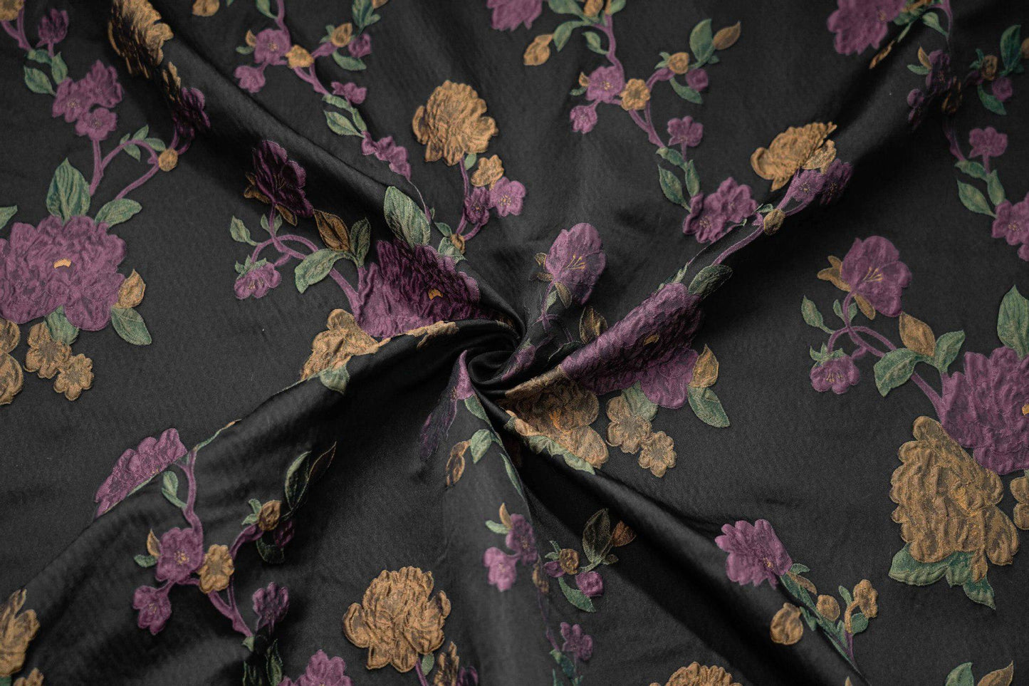 Tissu jacquard à motif floral et fils dorés : Tissu de créateur Vintage Palace, 147 cm de large
