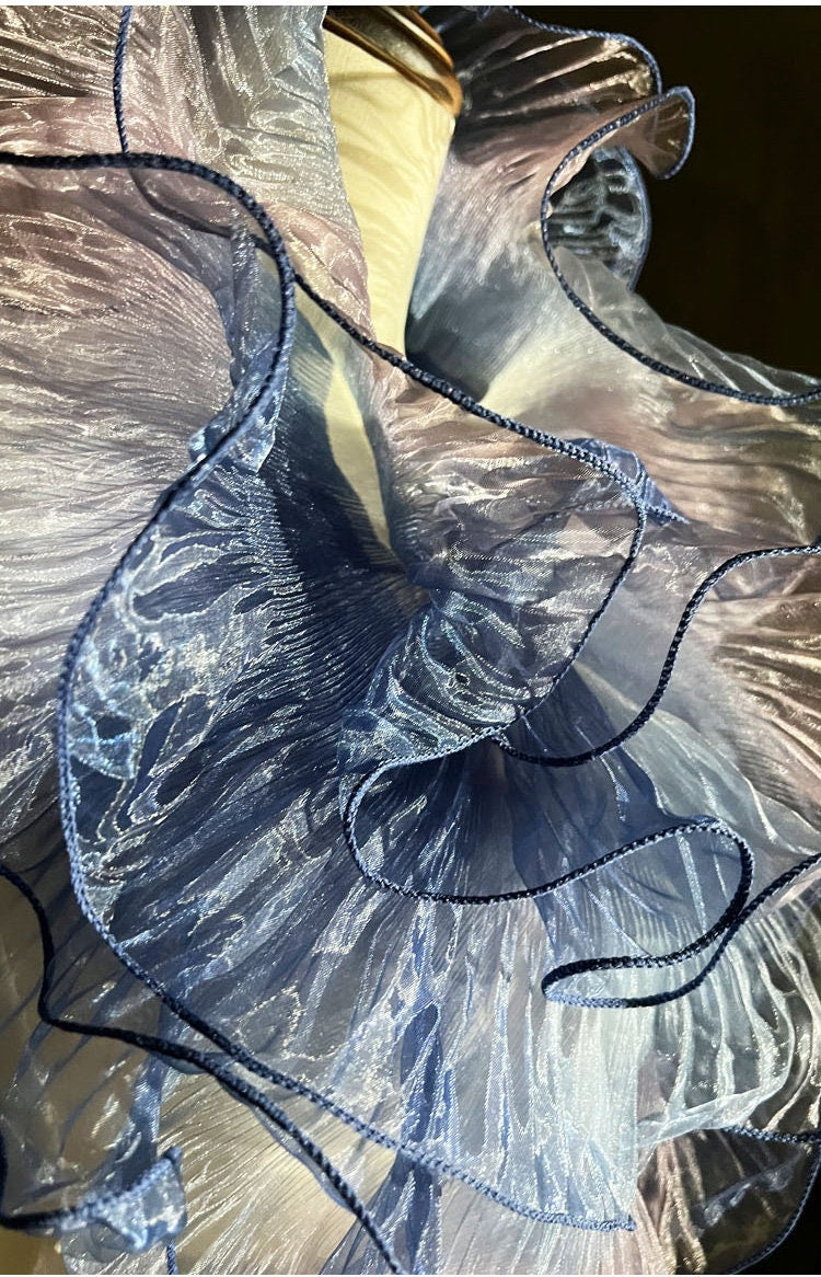 Two-Toned Ruffle Organza Fabric: 3D Folds, 15cm Wide