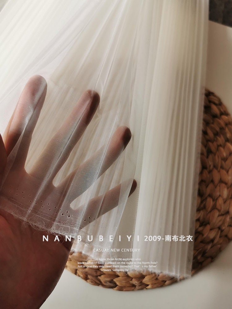 Pleated Organza Fabric: Stiff Texture, 59" Wide - Designer Crafts