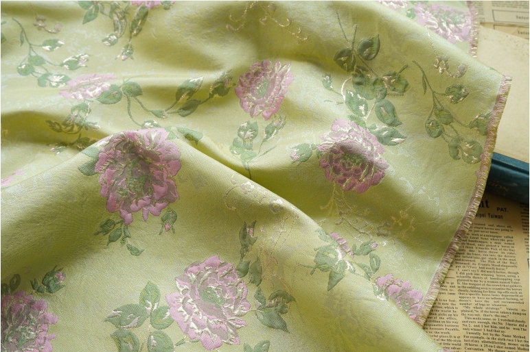 Tissu jacquard brocart à motif floral : style palais rétro, largeur 150 cm (59 po) - Vendu au mètre
