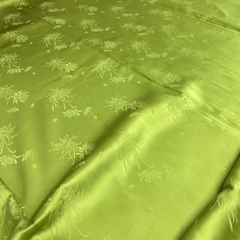 Chrysanthemum Jacquard Fabric: 50"W Chinese Antique Style
