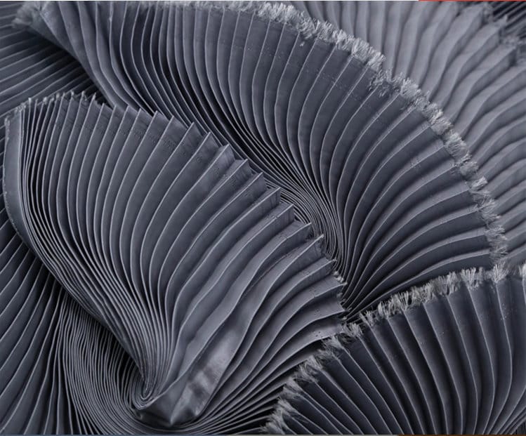 Pleated Organza Fabric: Soft Yarn, Stiff Texture, 59" Wide