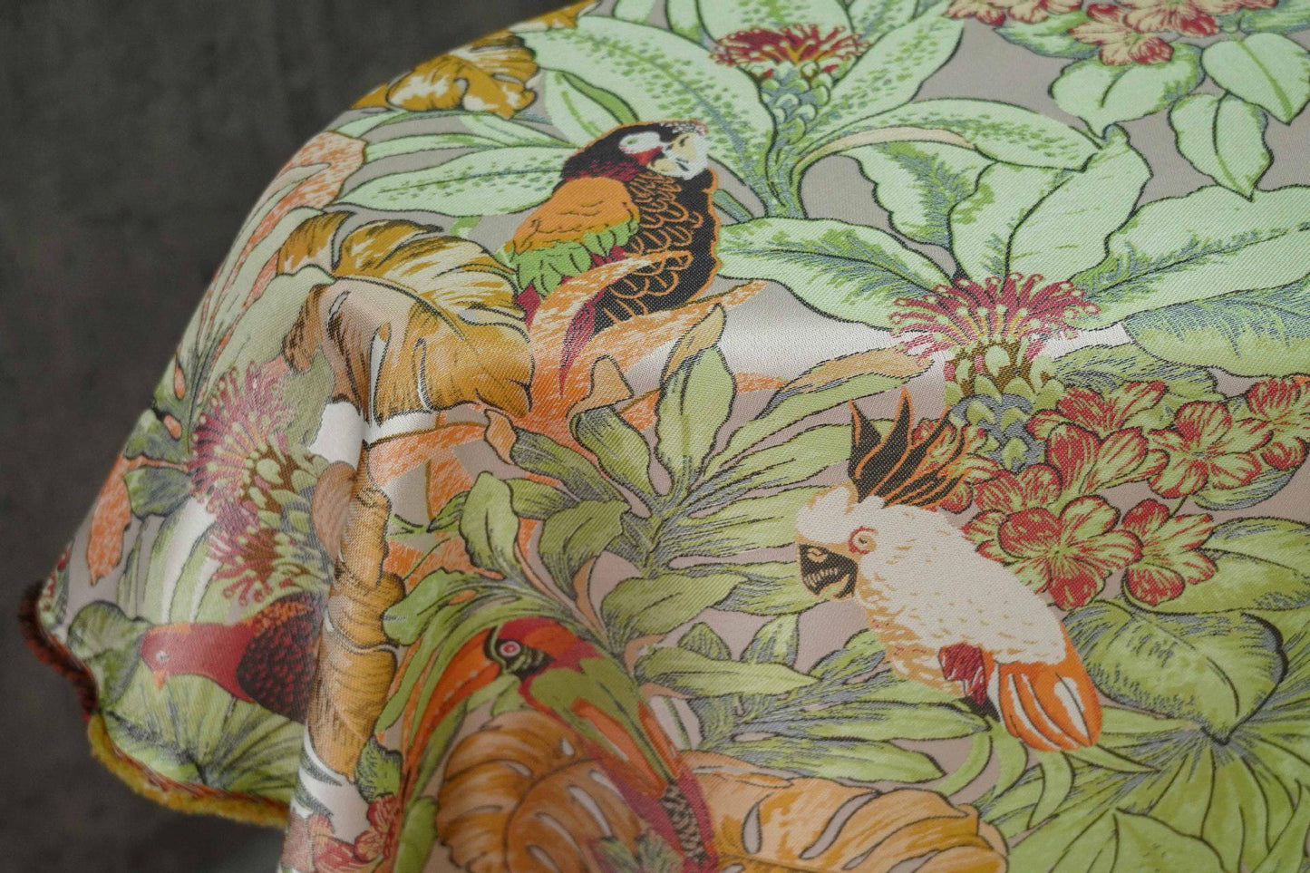 Tissu Jacquard Perroquet : Texture Peinture Feuille Verte, 152 cm de large