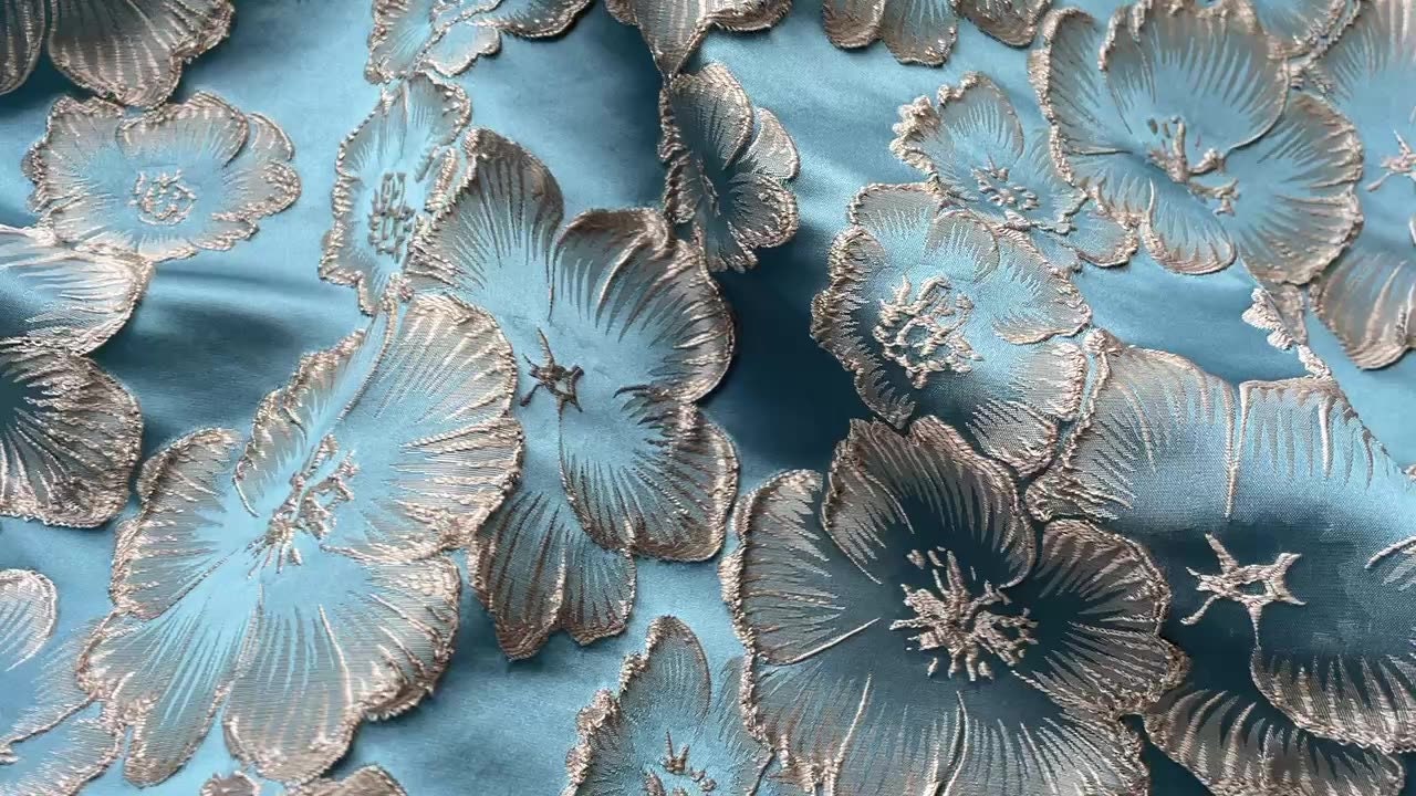 Flower Jacquard Fabric: 3D Texture Polyester, 55" Wide