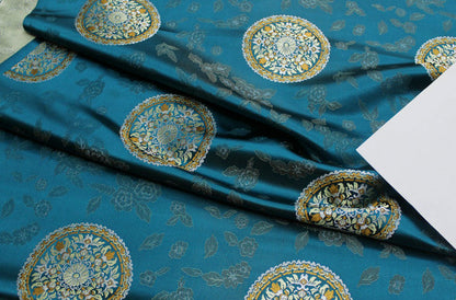 Tissu brocart de soie : style sino-mongol, bleu sarcelle et or (au mètre)