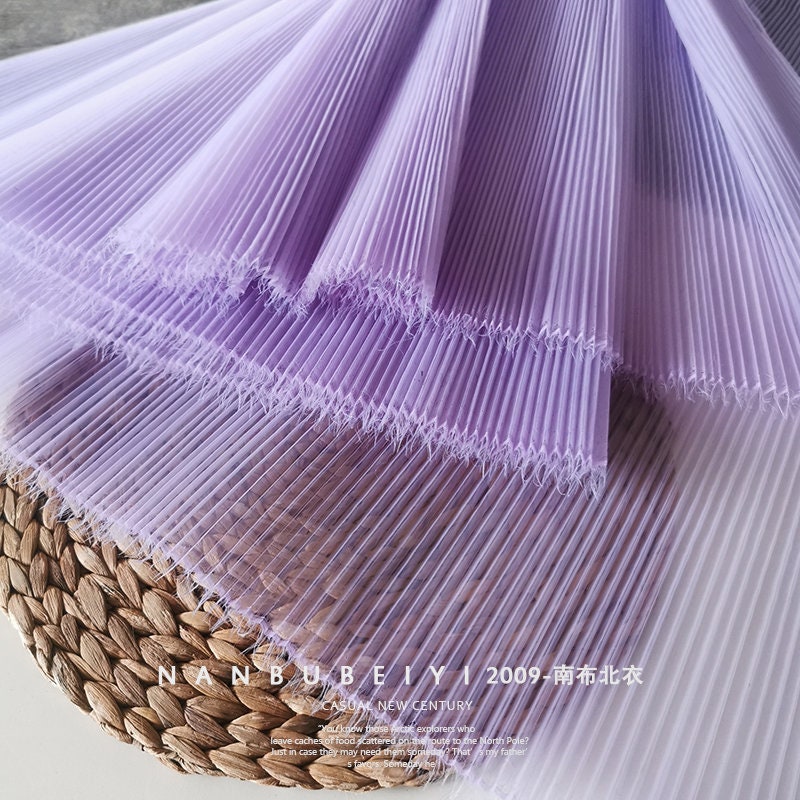 Pleated Organza Fabric: 59" Wide Stiff Texture for Gowns & Crafts
