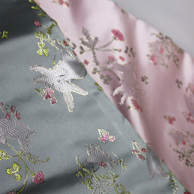 Rabbit Jacquard Brocade Fabric: 57"W Silk Rayon Damask