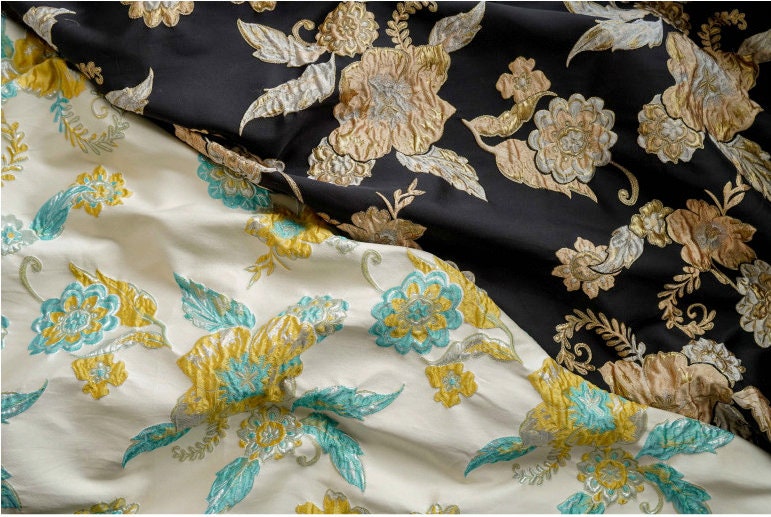 Retro Palace Brocade Fabric: 3D Jacquard Floral Upholstery, Costume Fabric