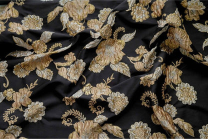 Retro Palace Brocade Fabric: 3D Jacquard Floral Upholstery, Costume Fabric