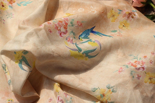 Tissu ramie à imprimé floral et oiseaux : textile doux et respirant, 140 cm de large