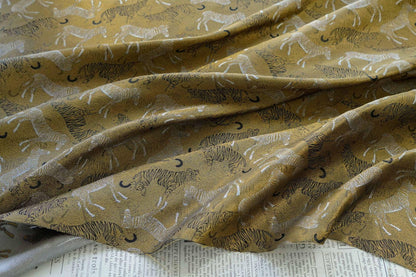 Tiger & Zebra Brocade Fabric ��� Vintage Chinese Jacqua" Wide