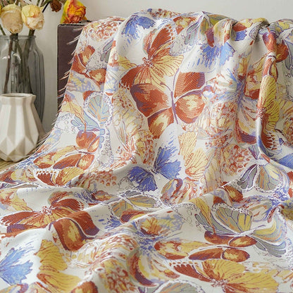 Tissu jacquard papillon : mélange acrylique et polyester texturé 3D (57 po de largeur)