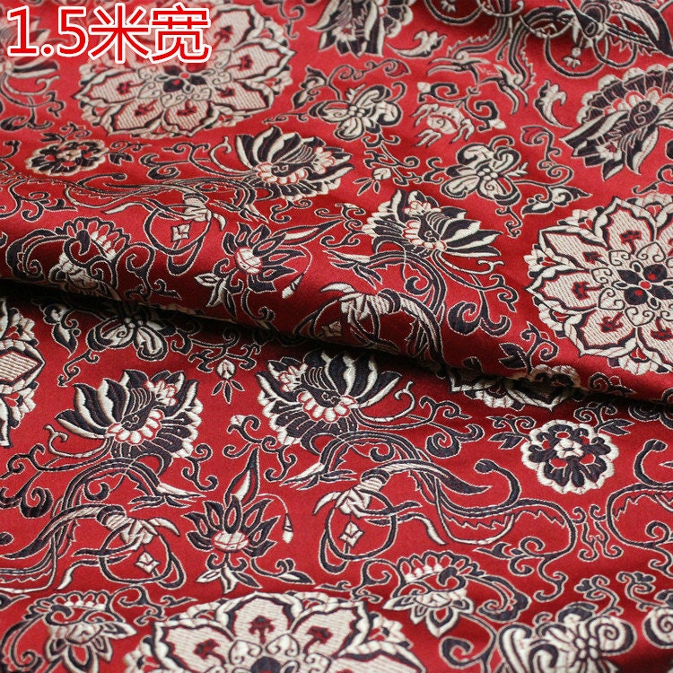 Tissu brocart à fleurs de lotus rouges : Coussin Cheongsam chinois, 150 cm de large