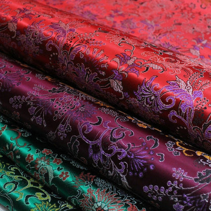 Tissu brocart chrysanthème vintage : mélange de satin et de soie de 89 cm de large