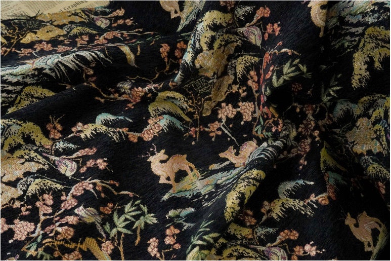 Tissu jacquard rétro motif cerf : texture 3D pour ameublement, costumes et décoration - 142 cm de large