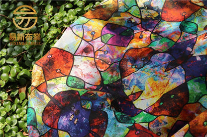Tissu en lin à motif vitrail : imprimé numérique coloré, 140 cm de large