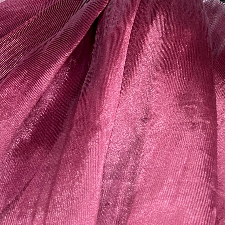 Crinkle Organza Fabric: 55" Wide Stiff Pleated Texture