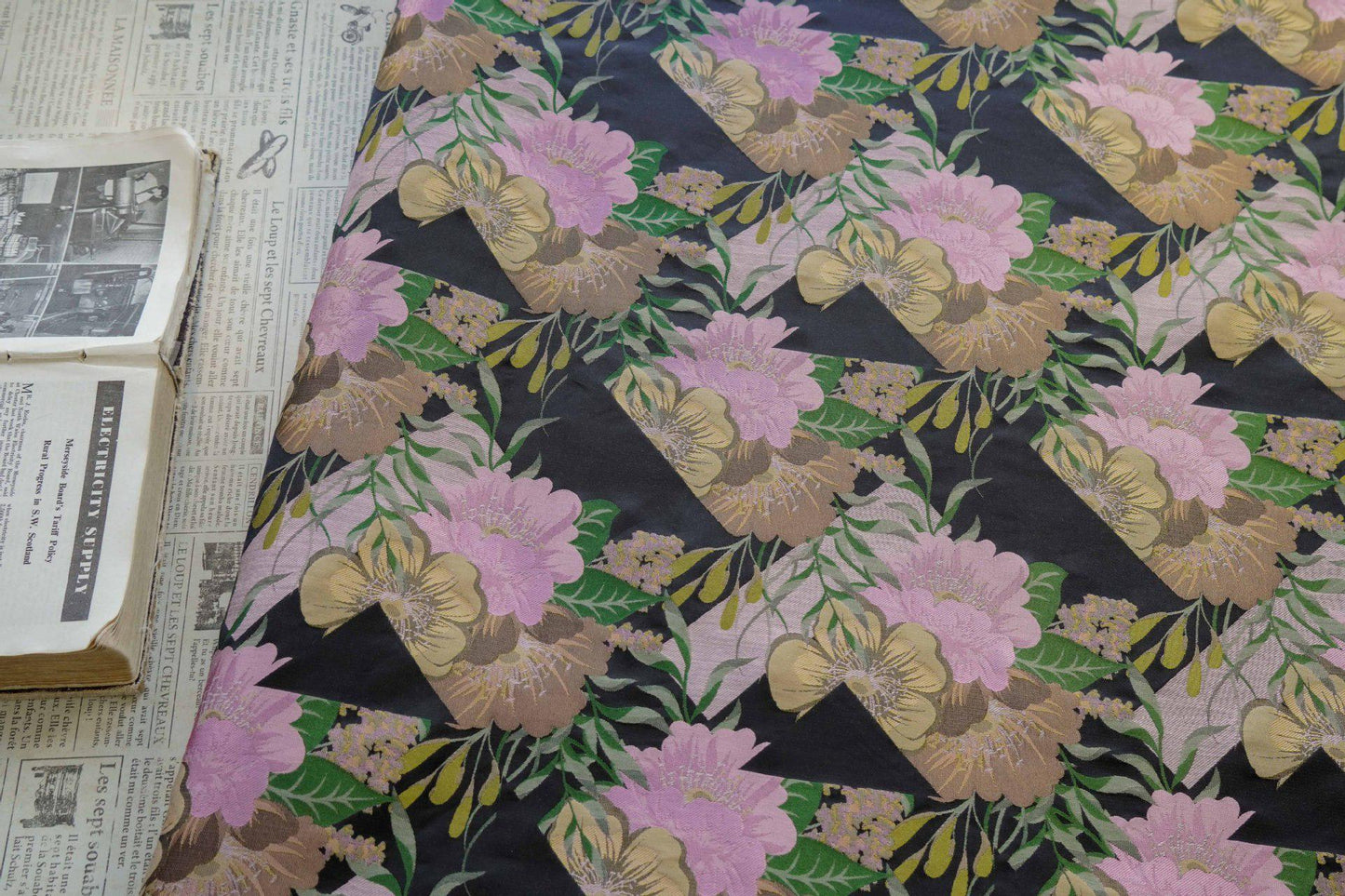Black Floral Jacquard Brocade Fabric: Romantic Yarn-Dyed Sewing Material, 55"W