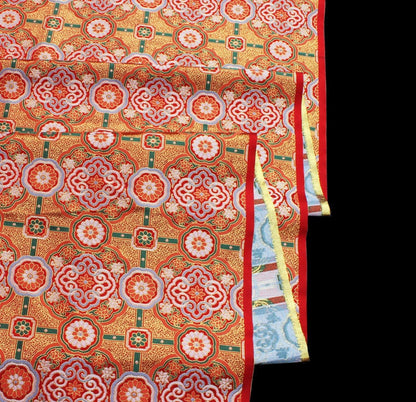 Tissu brocart de soie chinois : 147 cm de large, motif Sihe pour la couture et la décoration