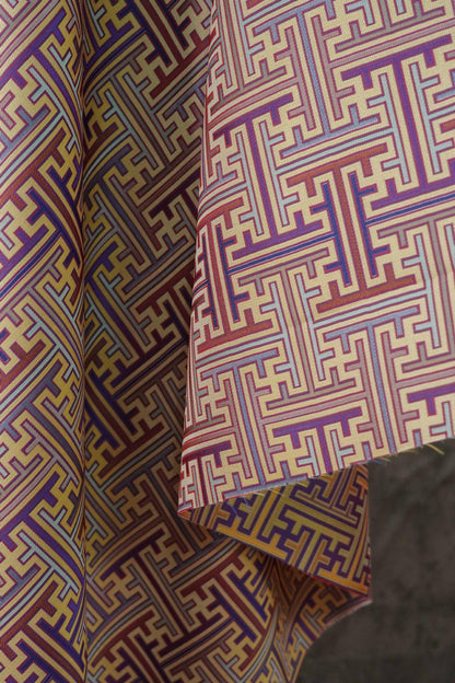 Reversible Jacquard Woven Fabric: Ancient Checkered Pattern, 59"W