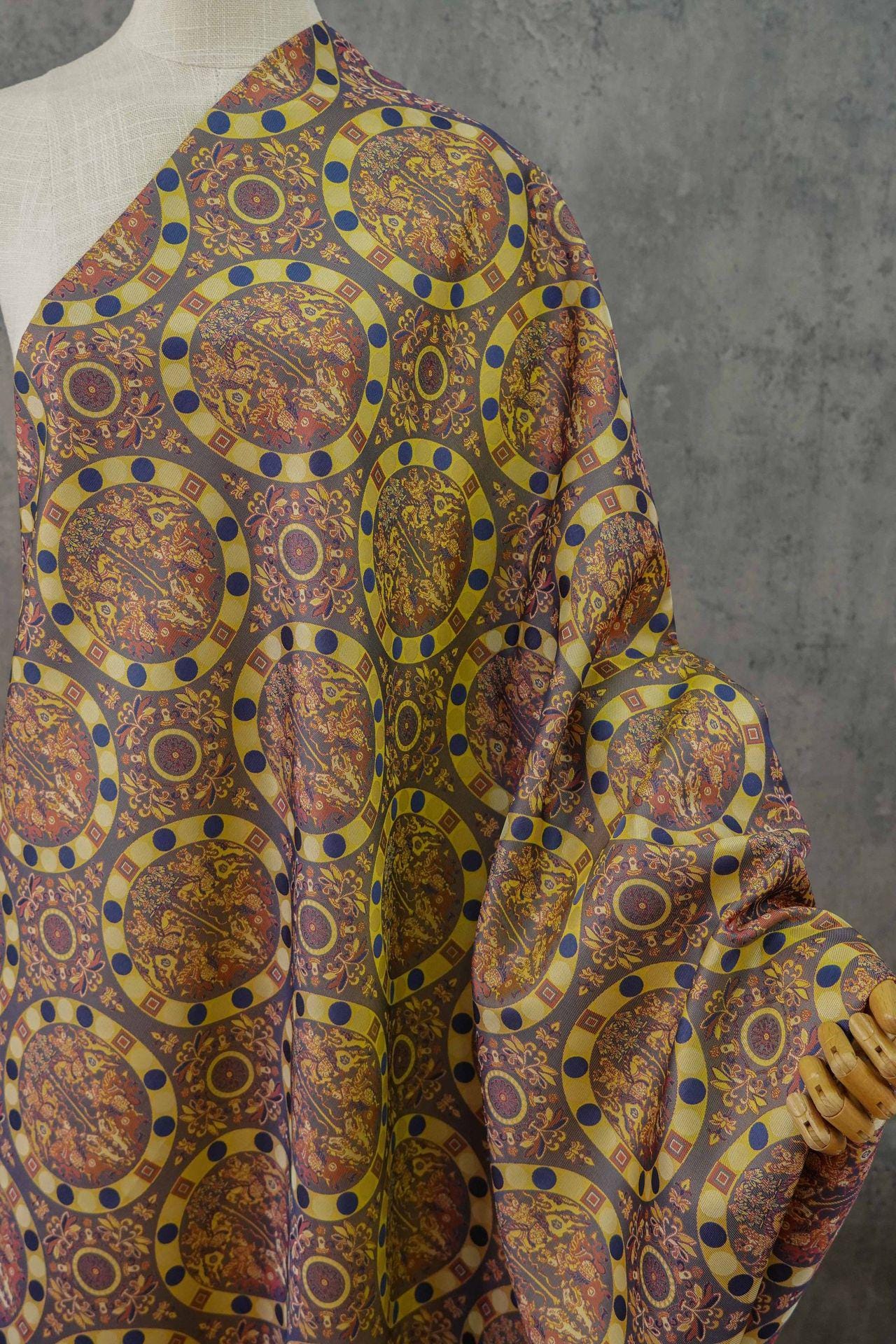 Gold Brocade Jacquard Fabric: Retro Palace Style Damask, 58" Wide