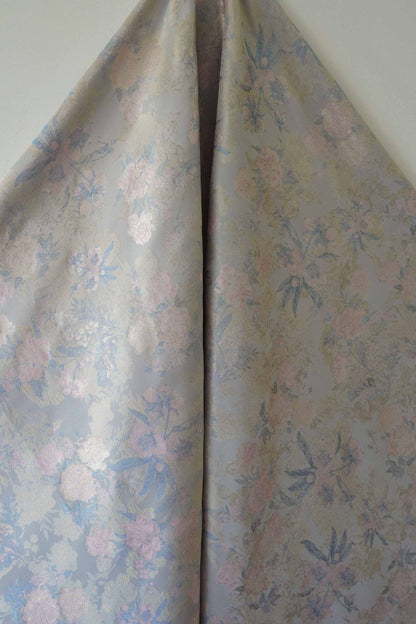 Gold Thread Floral Brocade Fabric: 63"W Chinese Jacquard Damask