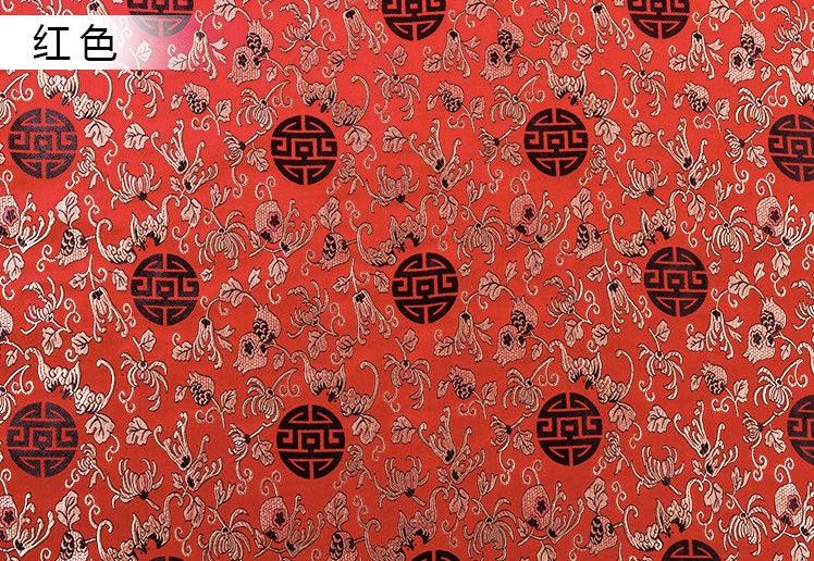 Brocart de soie rouge : tissu d'ameublement et de couture à motifs floraux traditionnels, 150 cm de large