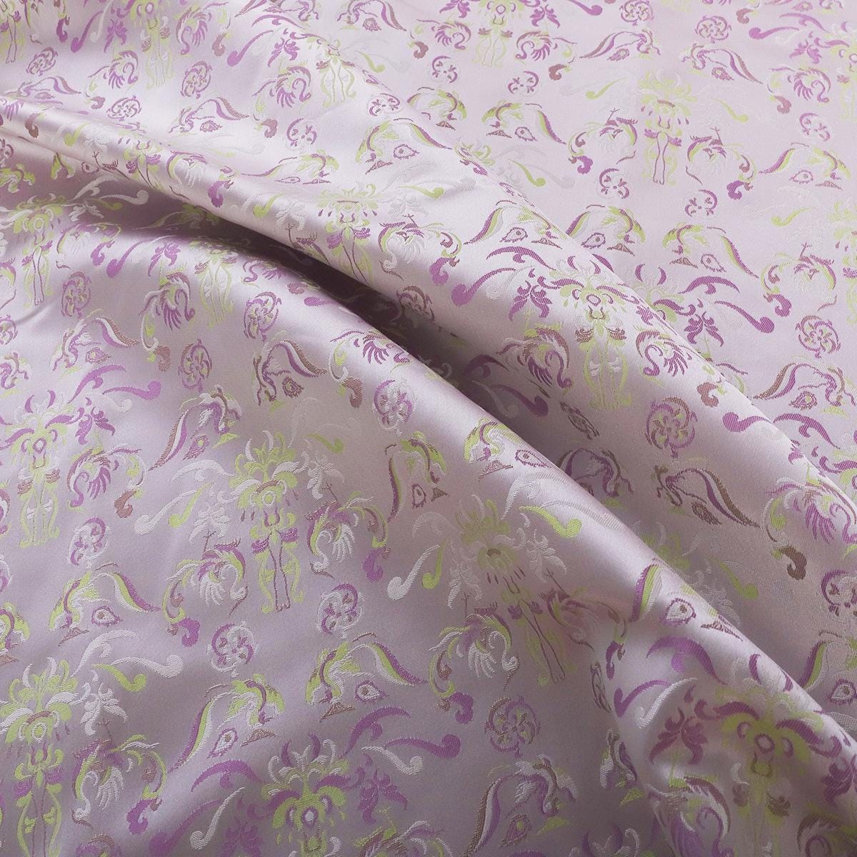 Tissu brocart floral rose et violet : 59 pouces, motif floral zen, pour ameublement