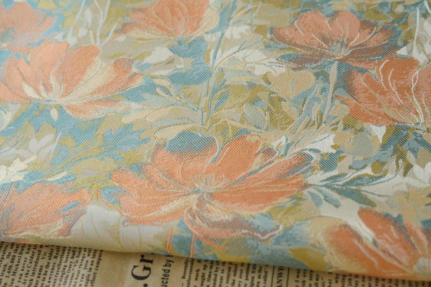 Tissu jacquard à motif floral : Feuilles d'automne, style peinture à l'huile, 157 cm de large
