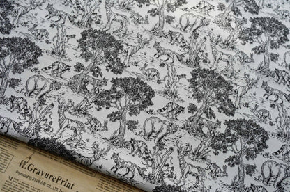 Tissu jacquard noir et blanc à motif zoo : mélange de rayonne pour ameublement, 140 cm de large