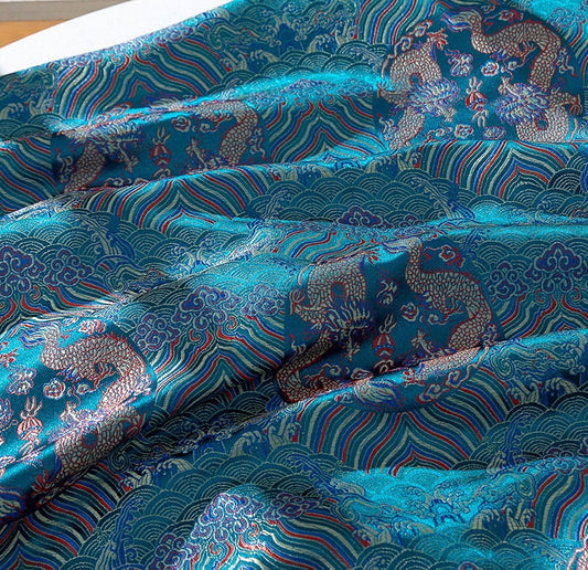 Tissu brocart Dragon turquoise : Jacquard de rayonne Sea Wave (29,5"/75 cm)