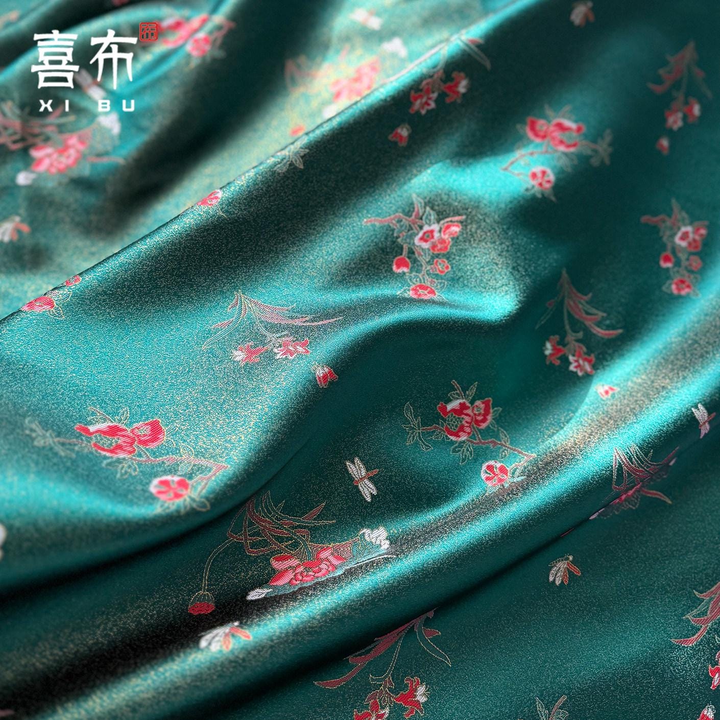 Gilded Orchid Brocade Fabric ��� Song Jin Silk, Traditional Chinese T