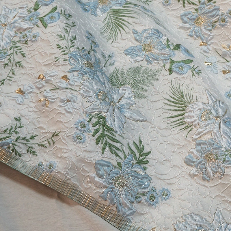 Tissu jacquard à motifs floraux : fil bleu, vert et or, largeur 142 cm, décoration de costumes