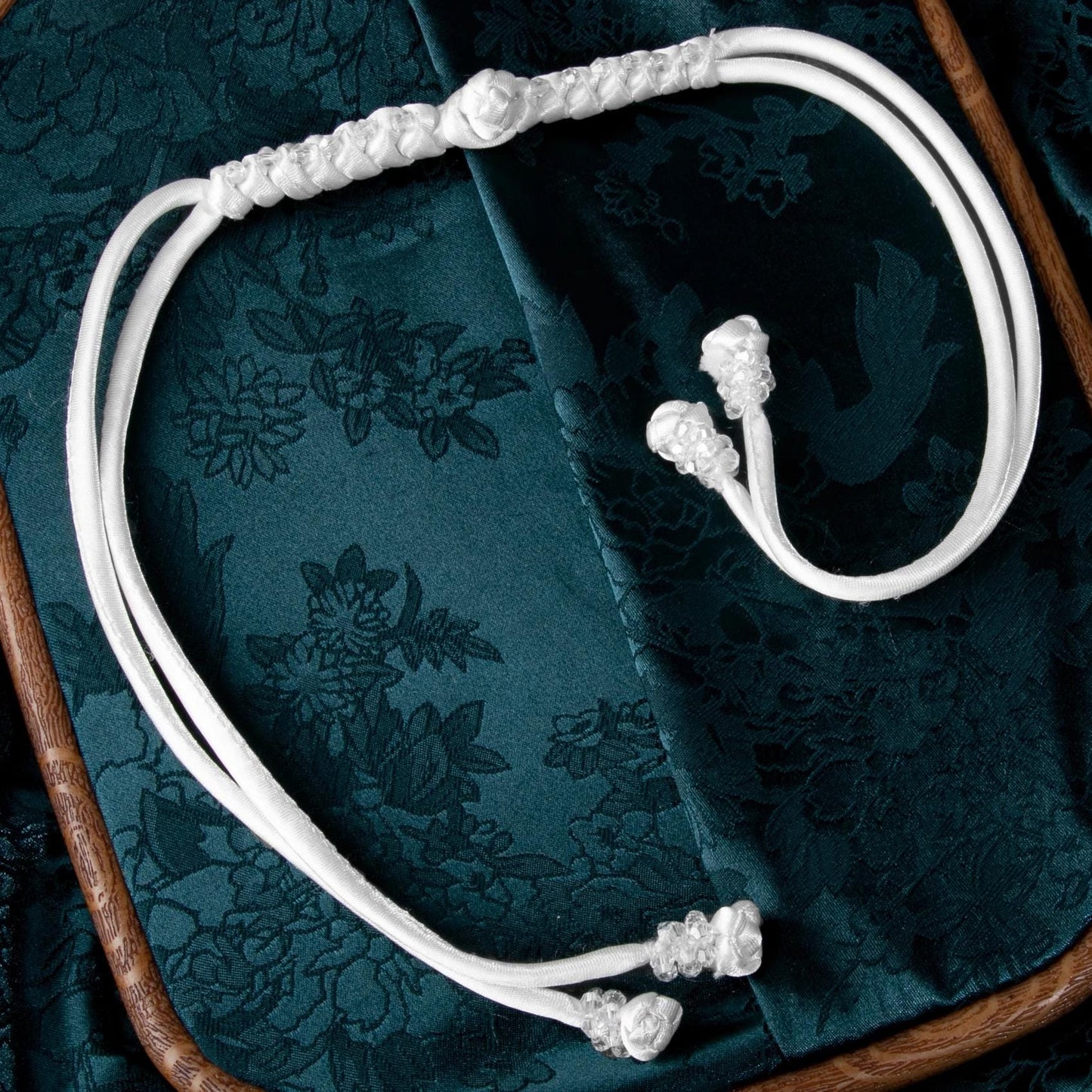 Boutons artisanaux à nœuds chinois : attaches en satin pour cheongsam